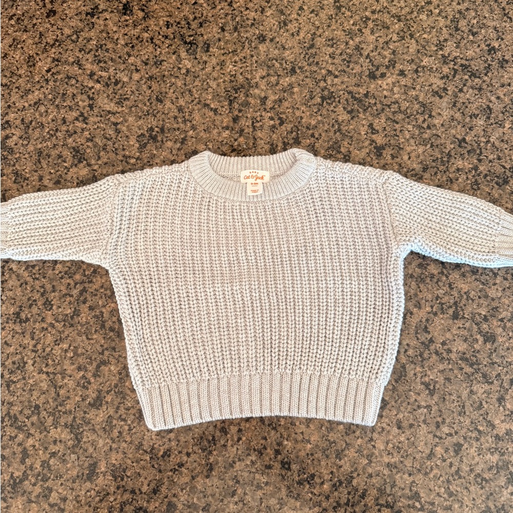 Baby size 0–3 months sweater